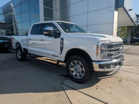 New 2025 Ford F250 Lariat w/ Lariat Ultimate Package image 2