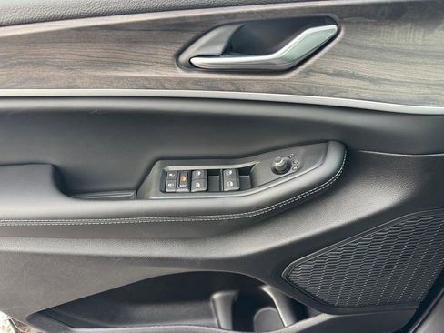 New 2026 Jeep Grand Cherokee Altitude image 20