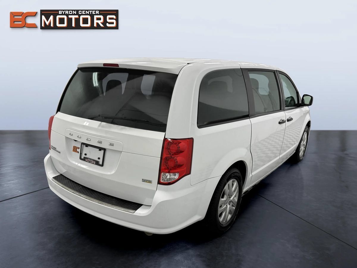 Used 2019 Dodge Grand Caravan SE FWD image 6