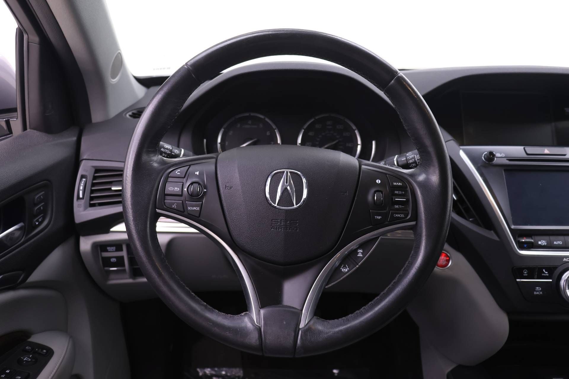 Used 2018 Acura MDX w/ Technology Package AWD/4WD image 12
