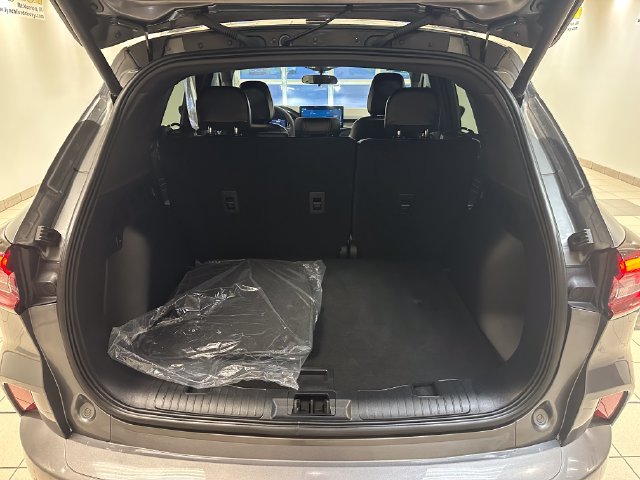 Certified 2024 Ford Escape ST-Line w/ Tech Pack #1 AWD/4WD image 20