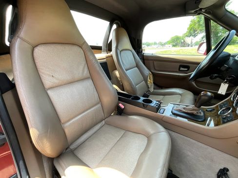 Used 2001 BMW Z3 3.0i RWD image 12