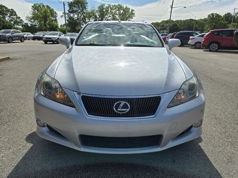 Used 2010 Lexus IS 250C RWD image 10