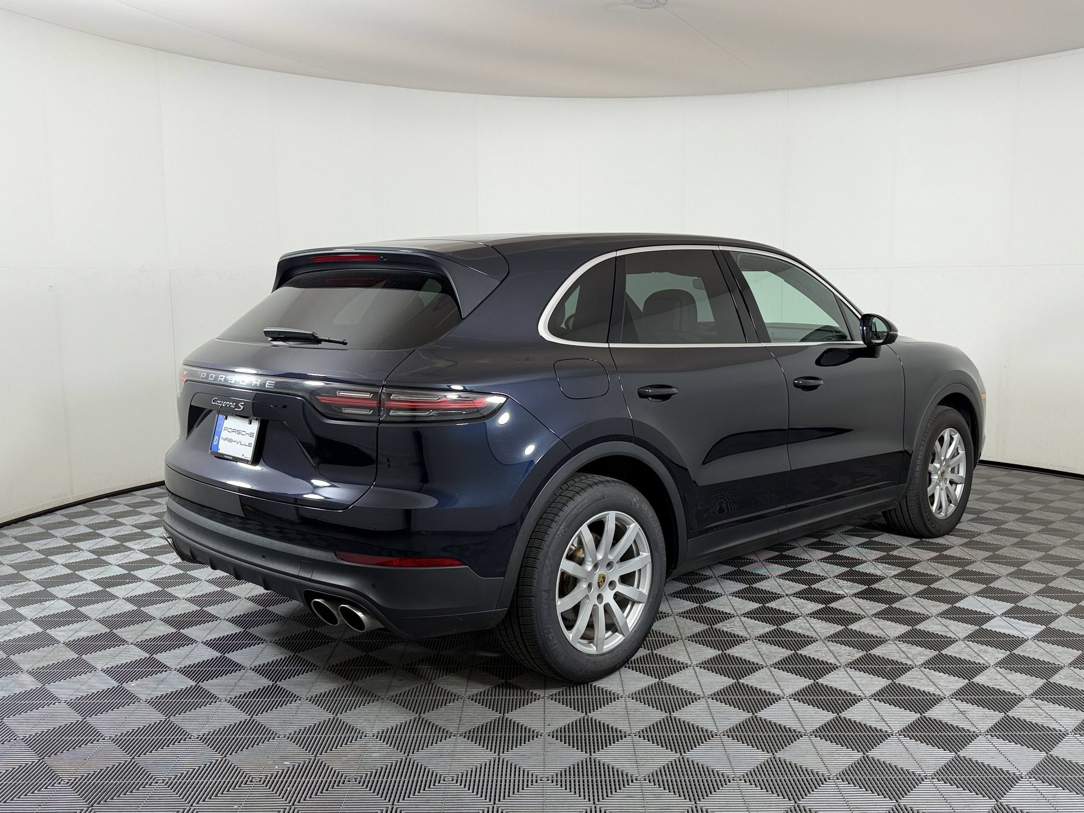Used 2019 Porsche Cayenne S AWD/4WD image 10