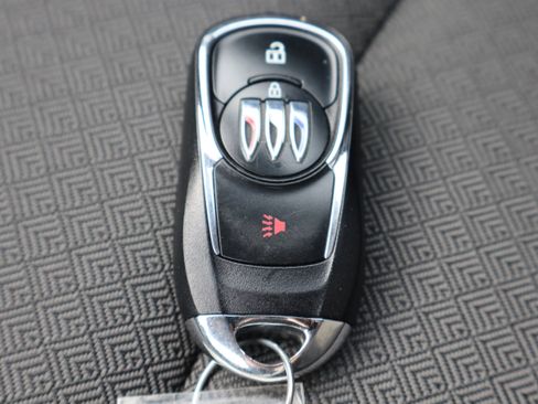 Used 2024 Buick Encore GX Preferred image 27