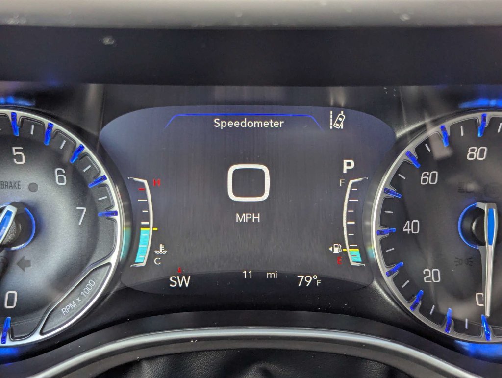 New 2027 Chrysler Pacifica Select w/ Family Tech Group FWD image 23