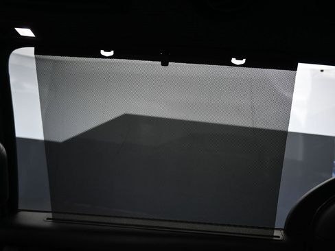 Used 2020 Chrysler Pacifica Touring-L image 43