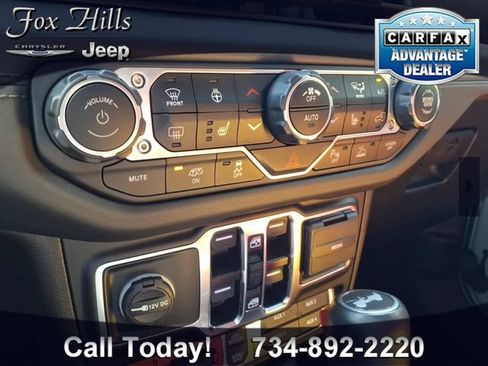 Used 2024 Jeep Wrangler Unlimited Rubicon 392 AWD/4WD image 22