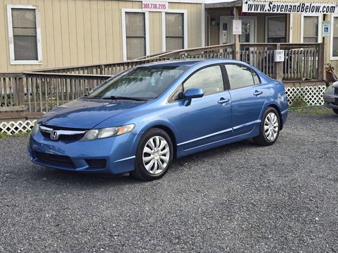 Used 2010 Honda Civic LX image 3