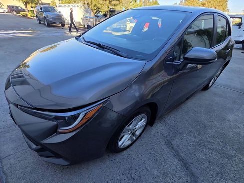 Used 2022 Toyota Corolla SE FWD image 5