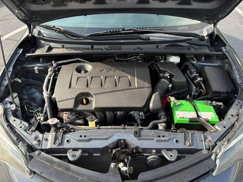 Used 2019 Toyota Corolla LE FWD image 23