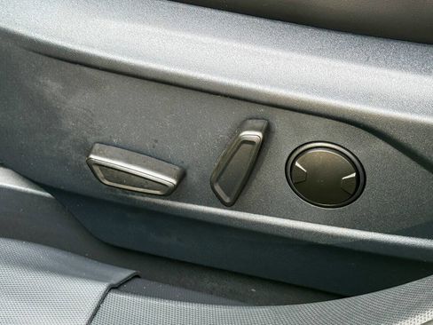 Used 2025 Ford Mustang Mach-E Select AWD/4WD image 22