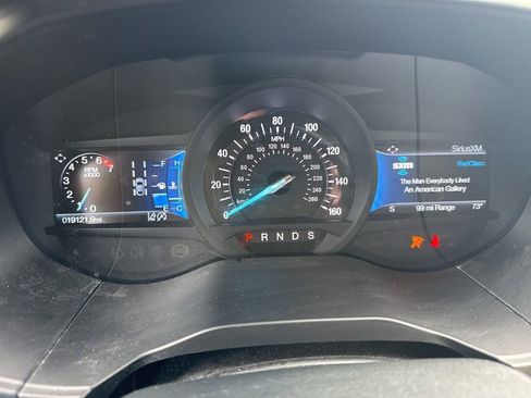 Used 2024 Ford Edge Titanium image 27