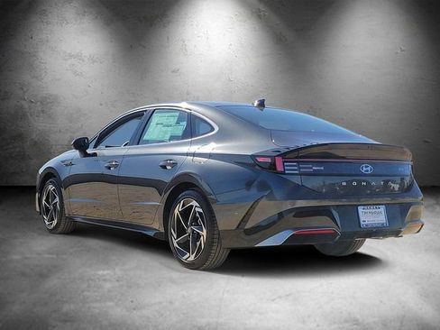 New 2026 Hyundai Sonata SEL image 4