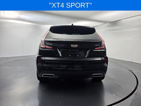 Used 2024 Cadillac XT4 Sport FWD image 5