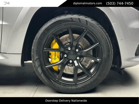 Used 2018 Jeep Grand Cherokee Trackhawk image 43