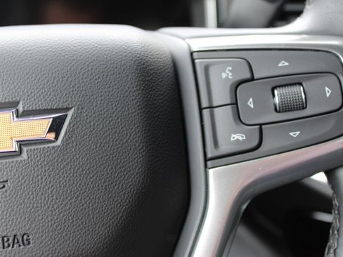 Used 2024 Chevrolet Silverado 1500 LT image 19