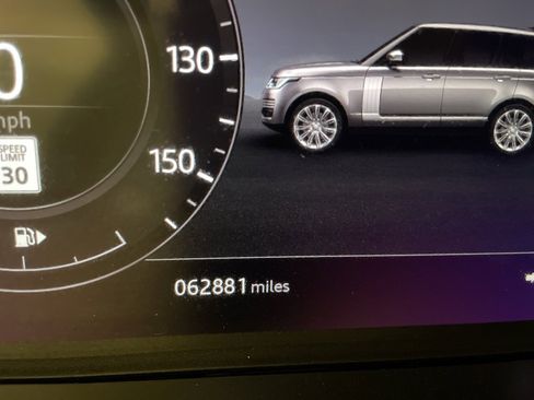 Used 2021 Land Rover Range Rover Westminster Edition image 13