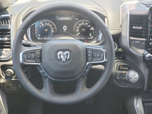 New 2026 RAM 1500 Laramie AWD/4WD image 18
