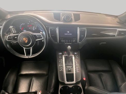 Used 2018 Porsche Macan S AWD/4WD image 13
