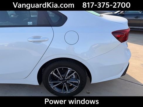 Certified 2023 Kia Forte LXS image 9