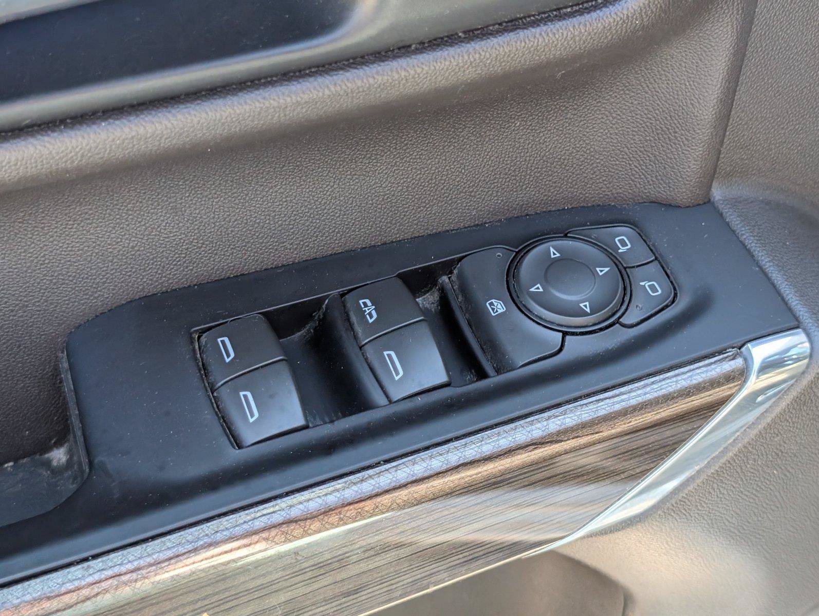 Used 2020 Chevrolet Silverado 1500 LT Trail Boss AWD/4WD image 20
