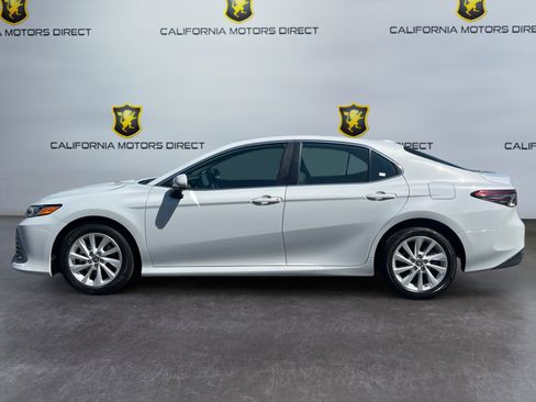 Used 2024 Toyota Camry LE image 2