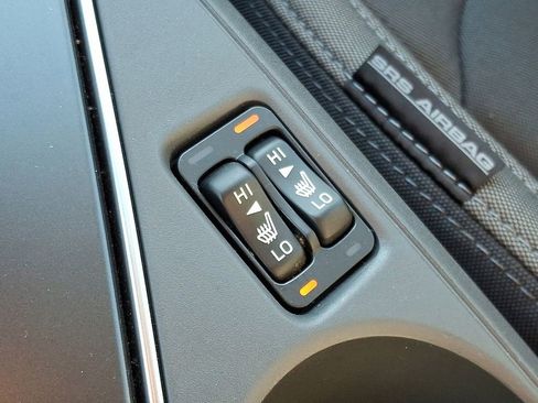 Certified 2025 Subaru Crosstrek 2.0i Premium image 27