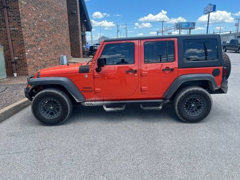 Used 2015 Jeep Wrangler Unlimited Sport w/ Quick Order Package 24S AWD/4WD image 1