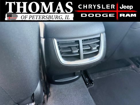 Used 2024 Chevrolet Malibu LT FWD image 13