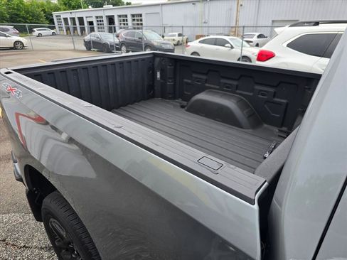 Used 2025 Chevrolet Silverado 1500 RST w/ Protection Package AWD/4WD image 16