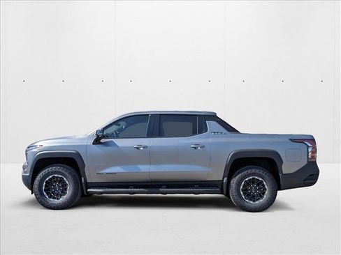 New 2026 Chevrolet Silverado EV Trail Boss image 7