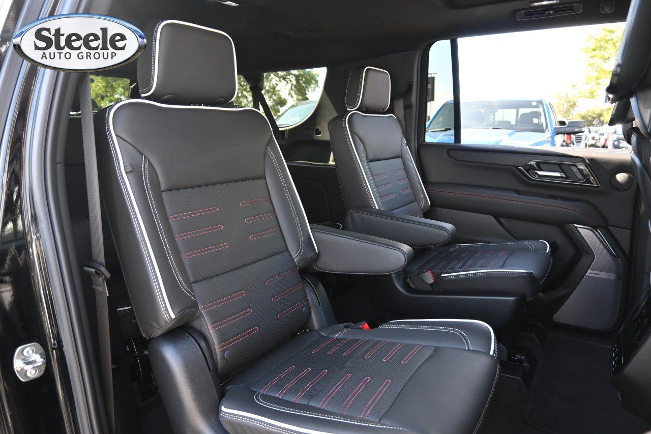 Certified 2026 GMC Yukon XL AT4 Ultimate AWD/4WD image 25