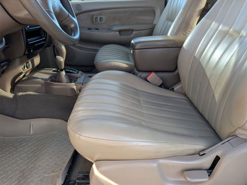 Used 2004 Toyota Tacoma 4x4 Double Cab image 16