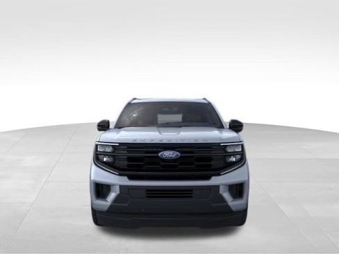 New 2026 Ford Expedition Active AWD/4WD image 6