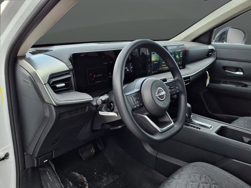 New 2026 Nissan Kicks SV w/ Cold Weather Package image 44