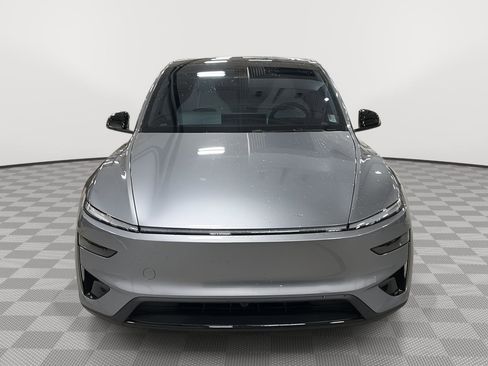 Used 2026 Tesla Model Y Performance image 7