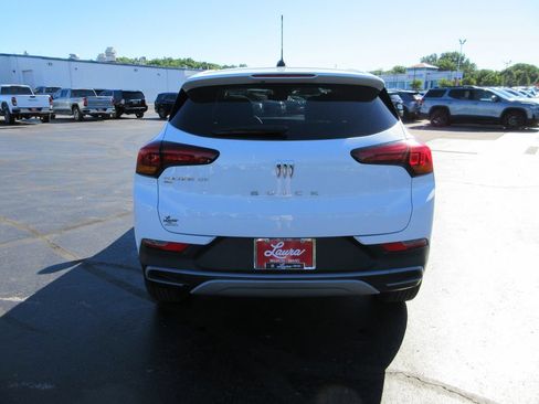 Certified 2025 Buick Encore GX Preferred AWD/4WD image 6