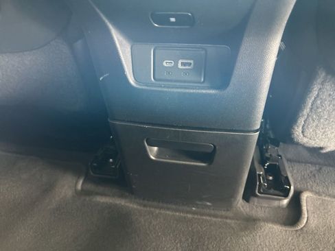 Used 2021 Cadillac XT6 Sport image 31