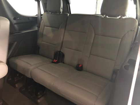 Used 2022 Chevrolet Tahoe LT AWD/4WD image 10