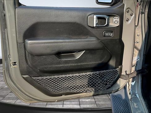 Used 2021 Jeep Wrangler Unlimited Sahara AWD/4WD image 22