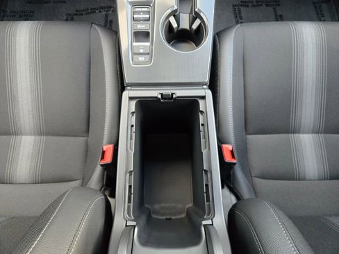 Used 2025 Honda Civic Sport image 17