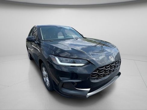 Used 2024 Honda HR-V LX image 11