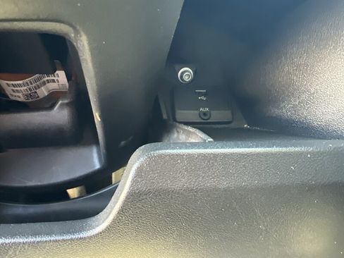 Used 2019 RAM ProMaster 2500 image 21