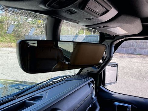 Certified 2022 Jeep Wrangler Unlimited Sahara w/ Cold Weather Group AWD/4WD image 34