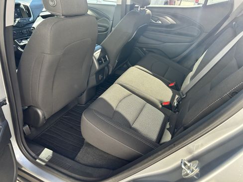 Used 2023 GMC Terrain SLE w/ Driver Convenience Package AWD/4WD image 19