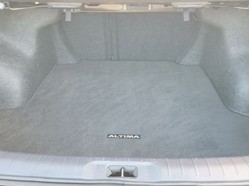 Certified 2025 Nissan Altima 2.5 SV image 9