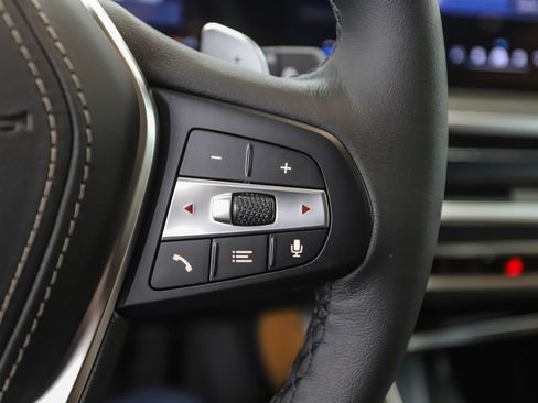 New 2026 BMW X5 xDrive40i w/ Climate Comfort Package image 13