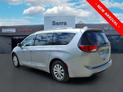 Used 2018 Chrysler Pacifica Touring-L Plus