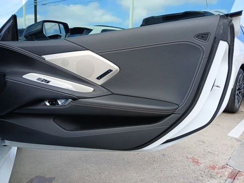 Used 2022 Chevrolet Corvette Stingray Preferred Cpe w/ Z51 Performance Package image 10